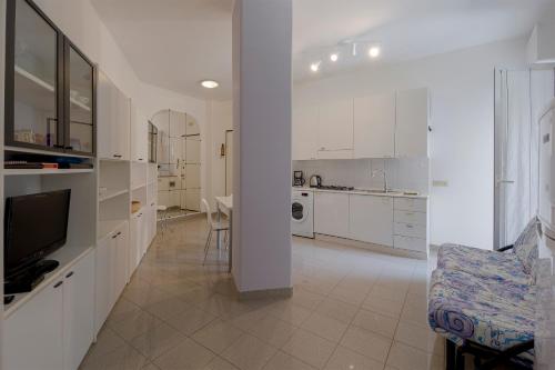  Appartamento Margherita Trilocale ad Ospedaletti a pochi passi dal mare in Ospedaletti