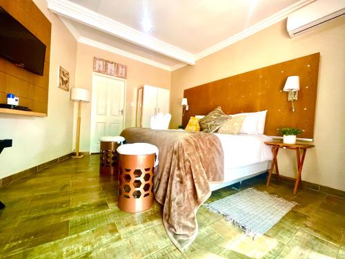 . Swane’s guesthouse