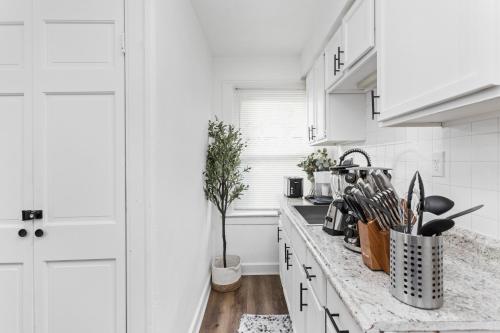 Comfy Indy Home NearButler-PetsOK-ConventionCTR10m near Indianapolis Múzeum