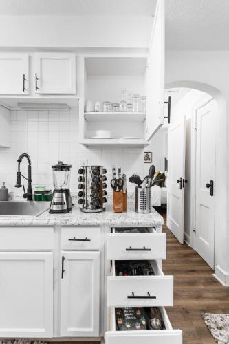 Comfy Indy Home NearButler-PetsOK-ConventionCTR10m near Indianapolis Múzeum