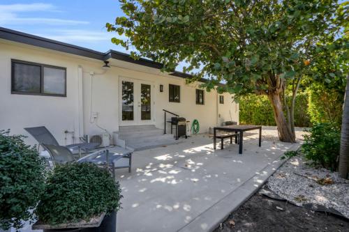 บริการและสิ่งอำนวยความสะดวก, Miami GEM near ป่าเวทมนต์ของซานต้า