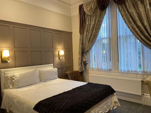 Pulteney House, Bath (photo 9)
