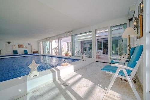 منظر, Villa Bahamas - Your very own Fairytale vacation palace in Montgo de Toscamar