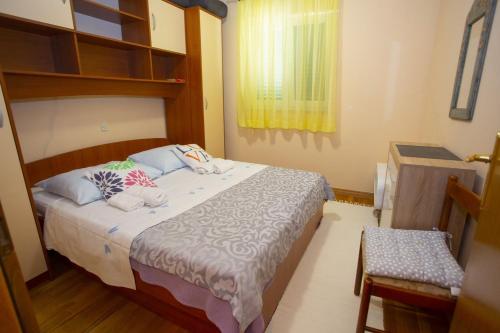 One-Bedroom Apartment with Balcony image 8