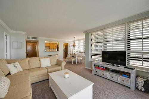 Coastal Condo with Pool Access Steps to Beach! - image 14