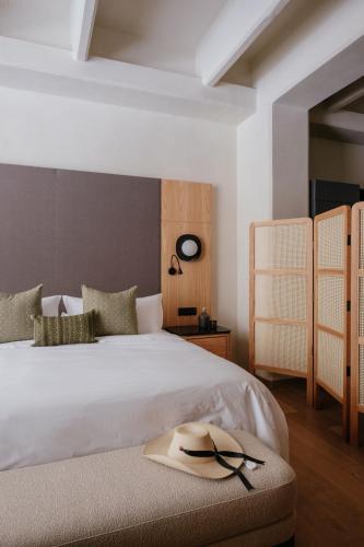 447938705 Colima 71 Art - Community - Hotel
