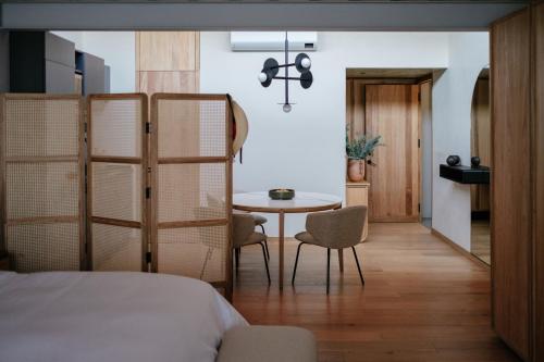 447940598 Colima 71 Art - Community - Hotel