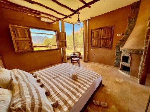 2 twin beds
