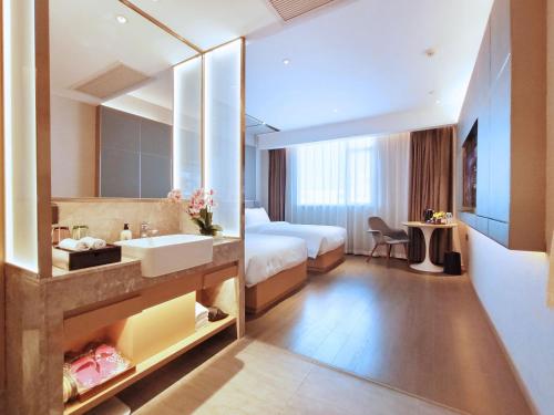 Paco Hotel Guangzhou South Railway Station Panyu Changlong Branch - Guangzhou