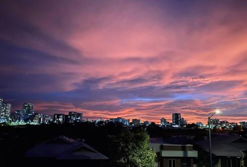 'The Glass House' Luxury Residence - Darwin City