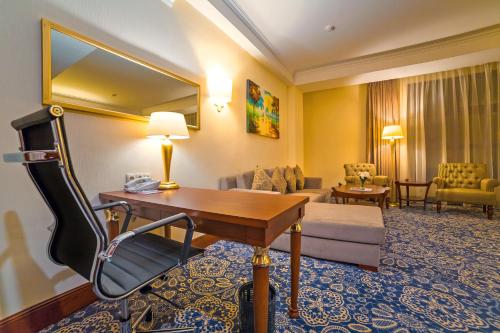 Ramada by Wyndham Almaty, Almaty (fotografie 11)