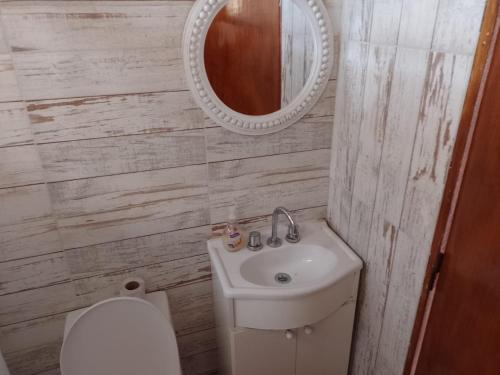 Bathroom, Cabanas Huazimul in Santa Lucía