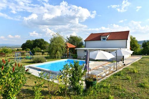 Villa Manuela - Accommodation - Hrvace