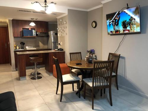 Kitchen, Apartments Puerto Santa Ana in Guayaquil