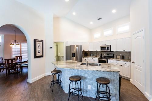 Mykonos Vacation Rental - image 7