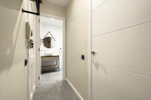 BeBarceloner Plaza España Apartments - 2 bedrooms - image 4