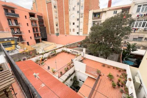 BeBarceloner Plaza España Apartments - 2 bedrooms - image 2