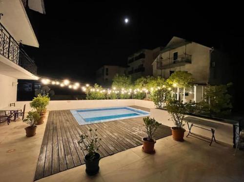 Suite with Pool View