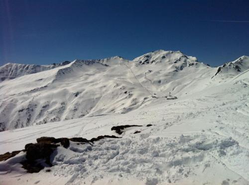 Charmantes Alpen-Appartement in Conters, Davos-Parsenn