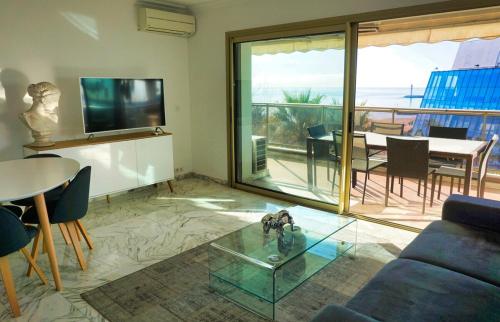 Apartment image 6