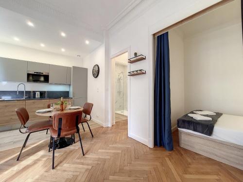 Nestor&Jeeves - LE NICOIS - Central, Nice (fotografie 8)