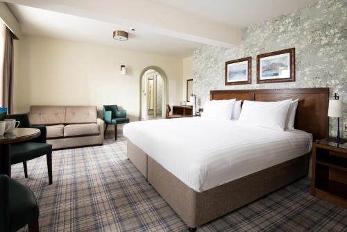 Macdonald Swan Hotel