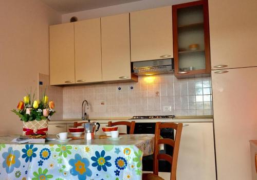 Airy apartment with balcony - Beahost