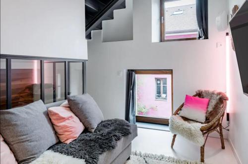 Two-Bedroom Townhouse image 8