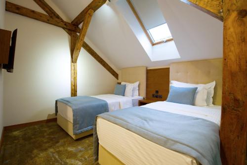 Hotel City Savoy - image 11