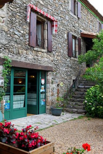 Logis Auberge Du Peras - image 6