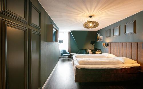 Double room, small
