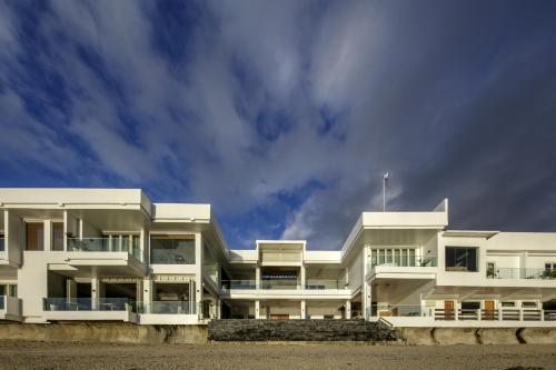 . Burgos Reef Boutique Resort