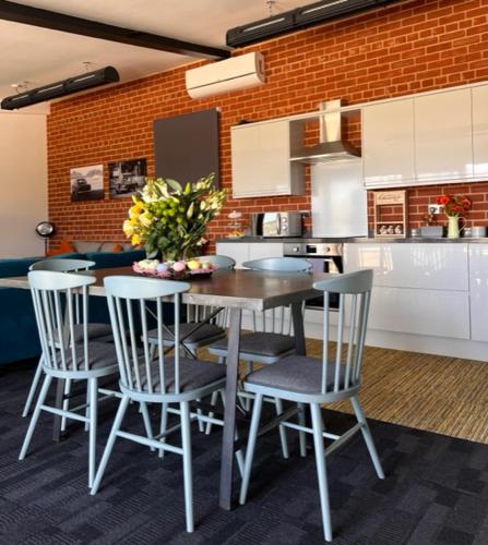 virtuve, Withers Farm Apartments in White Colne