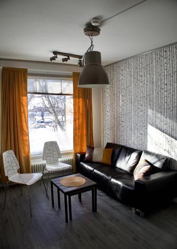 ทัศนียภาพภายนอกโรงแรม, เอสทีเอฟ มัลม์ฟัลเทนส์ ฟอล์คเคิสโกลา (STF Malmfaltens Folkhogskola) in คีร์รูนา