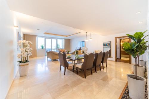 2 Bedroom App with private beach and infinity pool, Dubai (foto 5)