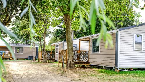 Ngoại cảnh khách sạn, Loggia - Camp La Belle Vie in Berdorf