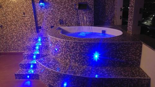 B&B - Camera doppia con bagno privato in stupendo attico con vista mozzafiato, Milan (photo 8)