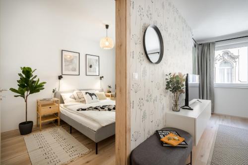 Cosy Tolnai street Apartments - image 8
