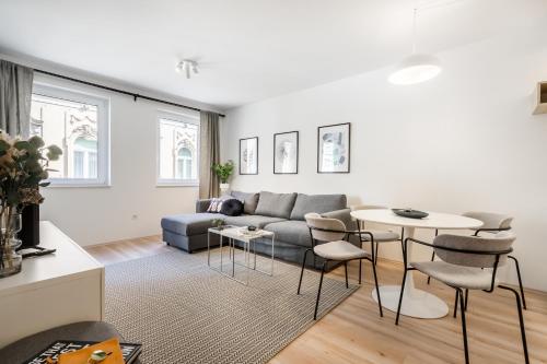 Cosy Tolnai street Apartments - image 14