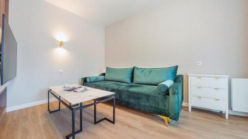 One-Bedroom Apartment image 10