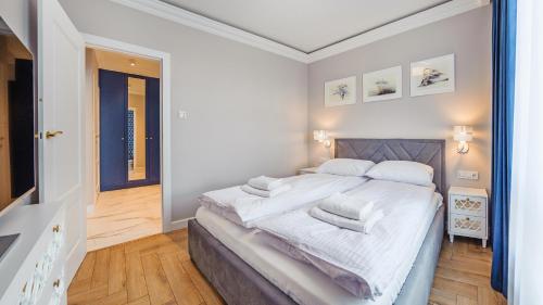 Two-Bedroom Apartment image 6