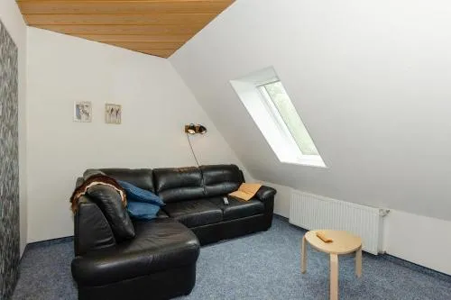 Ferienwohnung auf Rügen für 3 Erwachsene und 1 Kind in Schaprode Zi6 in Schaprode, Deutschland