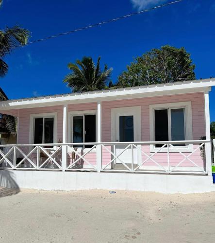 Exterior view, Casa rosada beach front in Bayahibe
