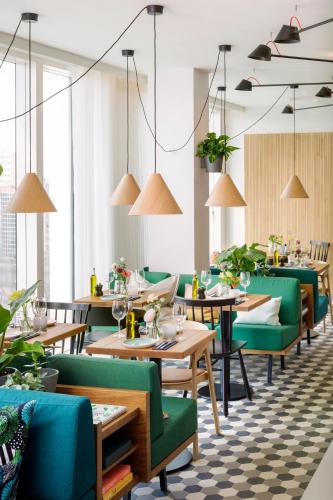 Zoku Paris - image 7