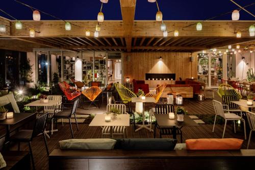 Zoku Paris - image 9