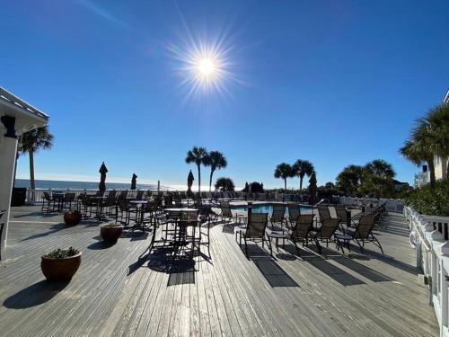 泳池, Grand Pavilion 15 - Oceanfront Home! Pool Pass in 棕櫚島