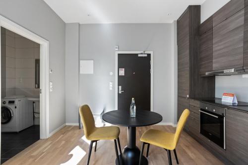 Large Studio with Kitchen - Single Bed, Accessible image 10