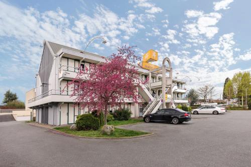 Premiere Classe Rouen Sud - Parc Des Expositions