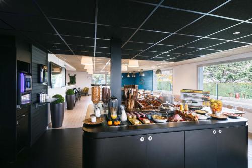 カンパニール リヨン エスト ブロン ユーロエキスポ