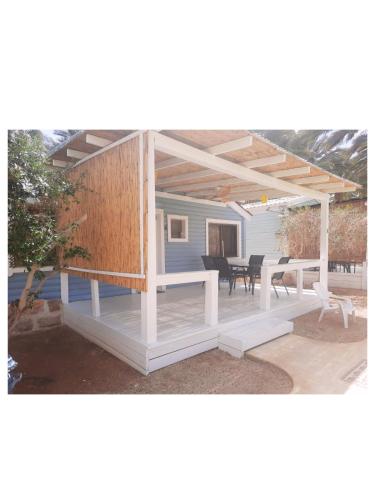 2 bedrooms, 2 beds